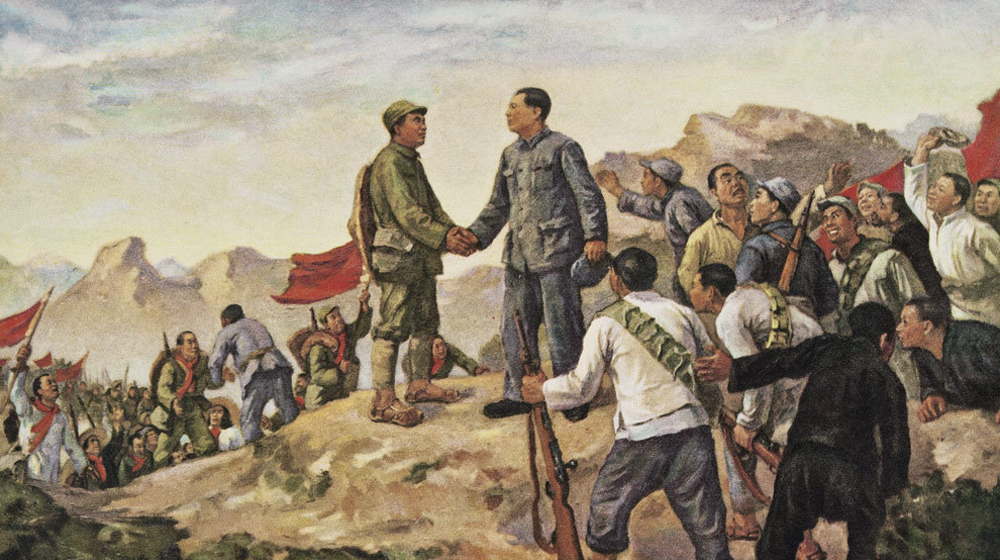 两军会师后,立即迎击了国民党军的"围剿",取得了直罗镇战役的胜利